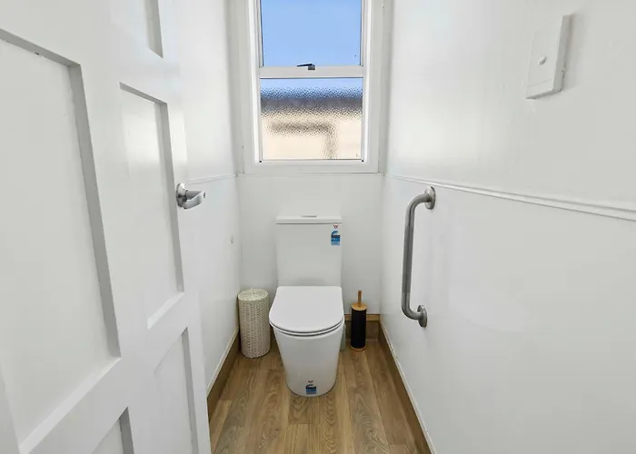 Pukeko Nest Your Kiwi In Holiday home *