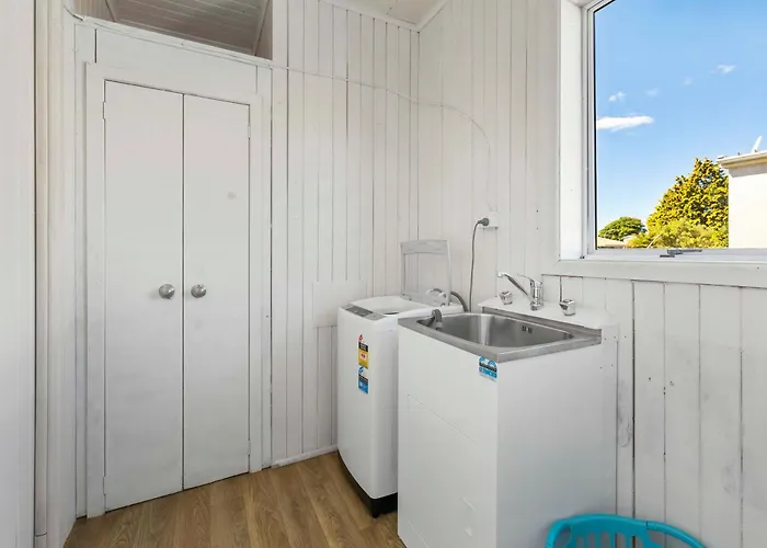 Holiday home Pukeko Nest Your Kiwi In *