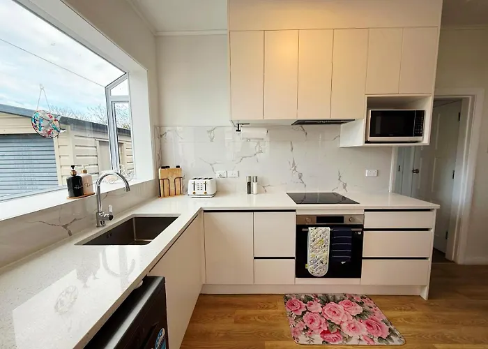 Holiday home Pukeko Nest Your Kiwi In